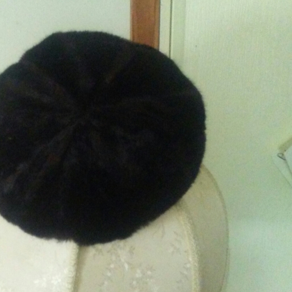 Ladies designer Fur hat